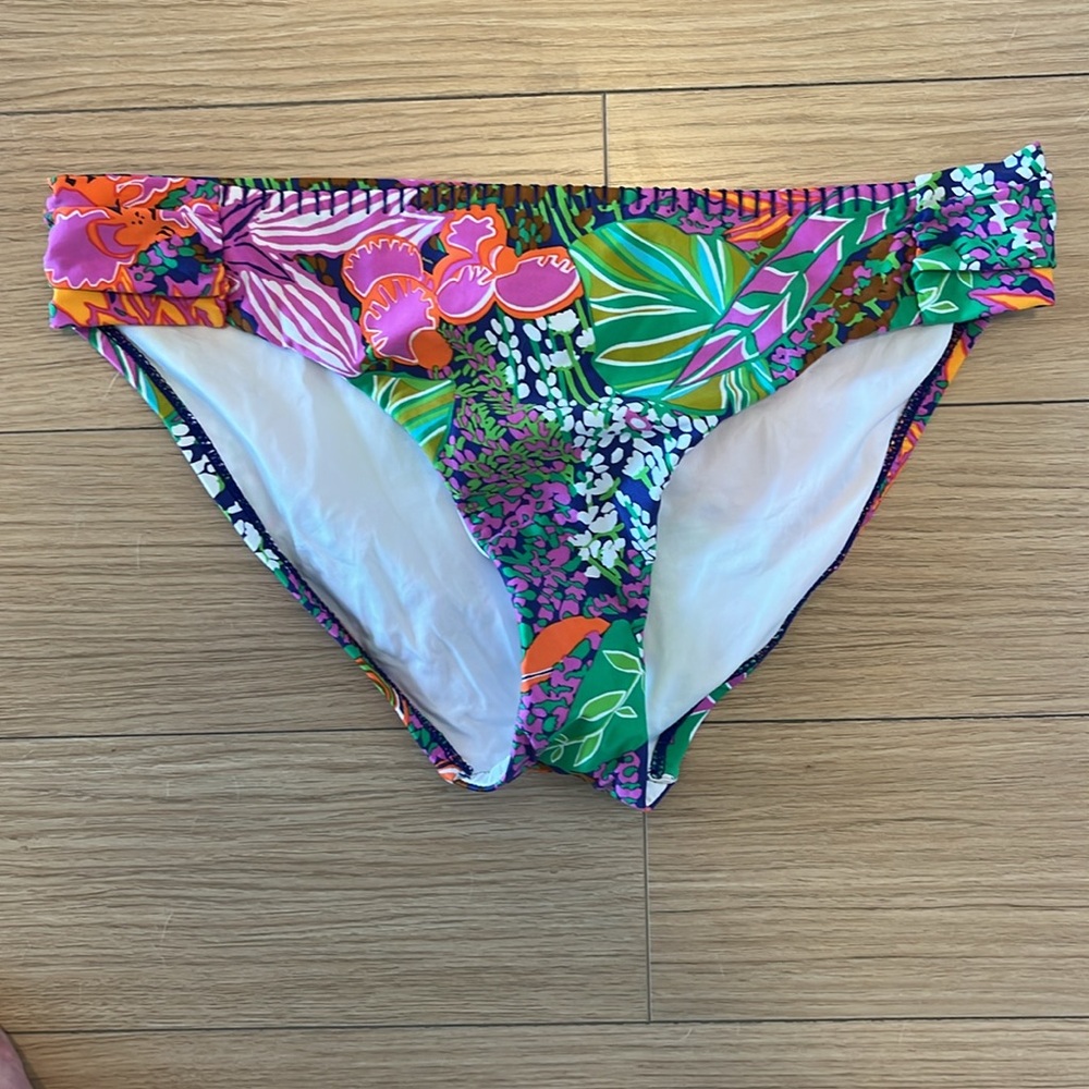 LIKE NEW! Trina Turk Colorful Floral Halter Bikini Top + matching bottoms Sz 12 - Picture 5 of 8